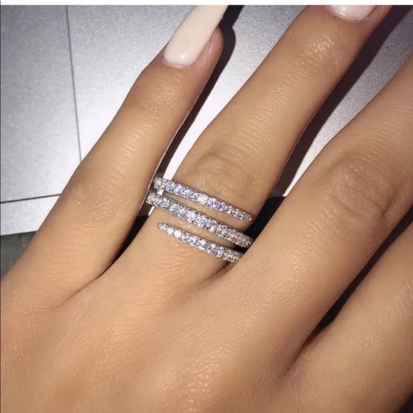 Jewelry - New 925 Silver Gorgeous Cubic Zirconia